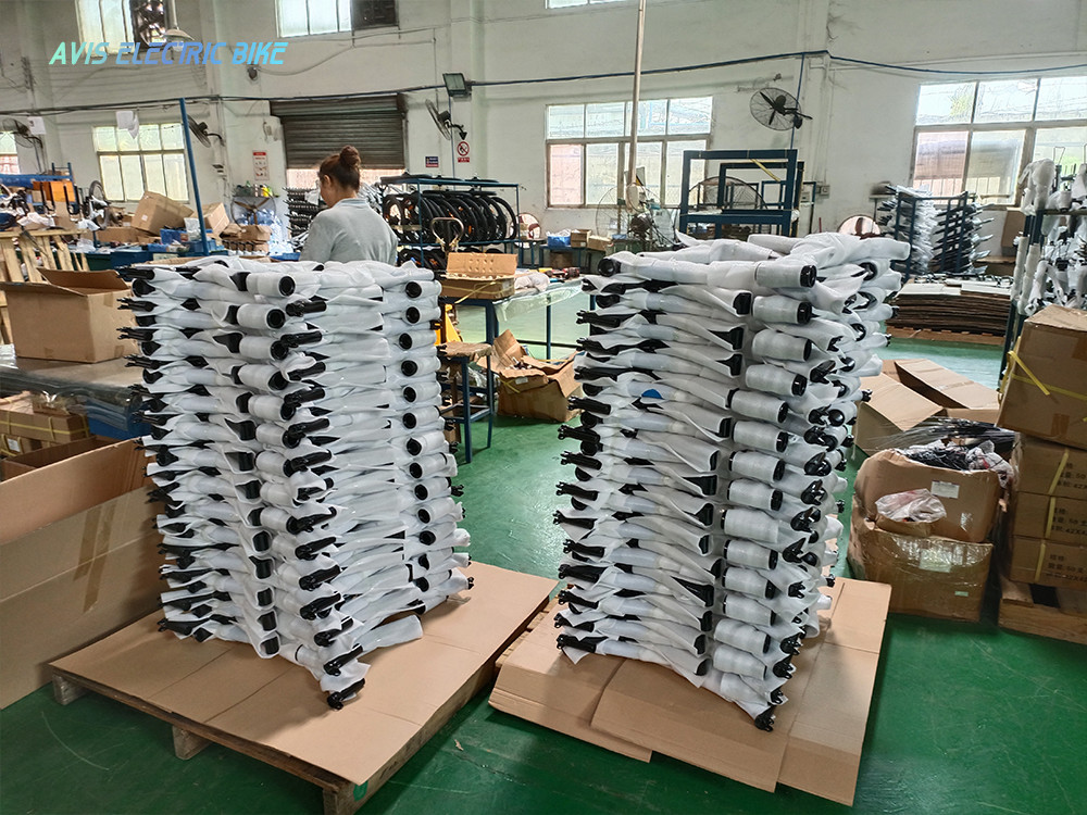 Guangzhou AVIS International Trade Co., Ltd. ligne de production en usine